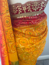 Load image into Gallery viewer, Bandhni print saree 7006