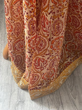 Load image into Gallery viewer, Soft georgette saree 7016