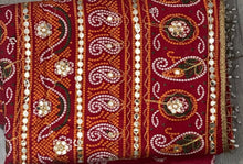 Load image into Gallery viewer, Cotton bandhni 7000 ( the hight of saree is only 38’’)