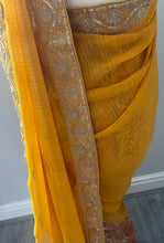 Load image into Gallery viewer, Soft georgette saree 7016