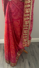 Load image into Gallery viewer, Bandhni print saree 7007