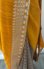 Load image into Gallery viewer, Soft georgette saree 7018