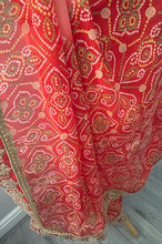 Load image into Gallery viewer, Bandhni print saree 7010