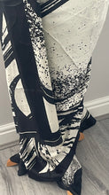 Load image into Gallery viewer, Satin crepe saree 6119