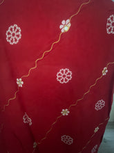 Load image into Gallery viewer, Cotton bandhni 7000 ( the hight of saree is only 38’’)