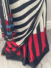 Load image into Gallery viewer, Satin crepe saree 6118
