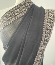 Load image into Gallery viewer, Soft georgette saree 7014