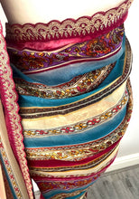 Load image into Gallery viewer, Sabyasachi inspired saree 7003