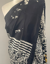 Load image into Gallery viewer, Soft satin crape saree 6117