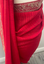 Load image into Gallery viewer, Soft georgette saree 7013
