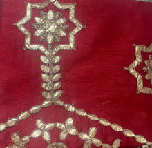 Load image into Gallery viewer, Bandhni print saree 7010