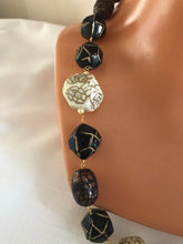 Load image into Gallery viewer, Retro Beaded art deco necklace (in Uk ready to dispatch)/197