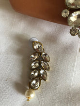 Load image into Gallery viewer, Indian Beaded set ( in Uk ready to dispatch)/182