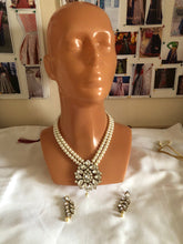 Load image into Gallery viewer, Indian Beaded set ( in Uk ready to dispatch)/182