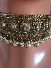 Load image into Gallery viewer, Indian choker  jewellery Set ( in Uk ready to dispatch)/177