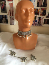 Load image into Gallery viewer, Indian choker jewellery Set (in Uk ready to dispatch)/176
