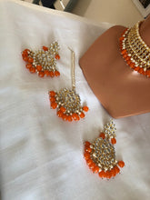 Load image into Gallery viewer, Beaded set/168