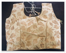 Load image into Gallery viewer, Ready made Saree blouse in gold-xl. ( ready to dispatch in Uk)/148