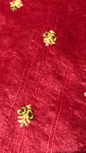 Load image into Gallery viewer, Cotton silk khadi saree ready to dispatch in Uk/140