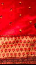 Load image into Gallery viewer, Cotton silk khadi saree ready to dispatch in Uk/141