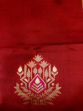 Load image into Gallery viewer, Semi Silk saree  ( ready to dispatch in Uk)/143