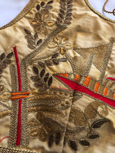 Load image into Gallery viewer, Ready made Silk blouse size 38’ ready to dispatch in Uk/456