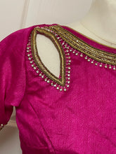 Load image into Gallery viewer, Lengha suit ready to dispatch in uk/485