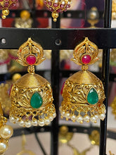Load image into Gallery viewer, Earings/68