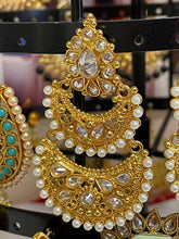 Load image into Gallery viewer, Earings/63