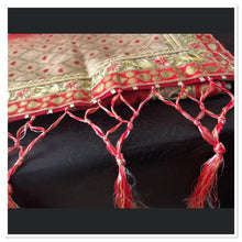 Load image into Gallery viewer, Bandhani  in dolla silk (ready to dispatch in Uk)547