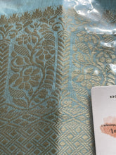 Load image into Gallery viewer, Semi Silk floral saree ( ready to dispatch in Uk)/114