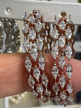 Load image into Gallery viewer, Hoop earings 609