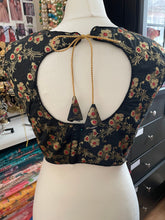 Load image into Gallery viewer, Ready made Saree blouse black  size 38’ 625