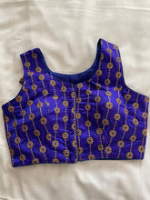 Load image into Gallery viewer, Silk saree blouse 1041