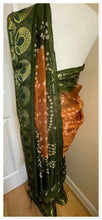 Load image into Gallery viewer, Semi Silk Bandhani 972