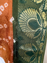 Load image into Gallery viewer, Semi Silk Bandhani 972