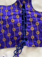 Load image into Gallery viewer, Silk saree blouse 1041