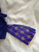 Load image into Gallery viewer, Silk saree blouse 1041