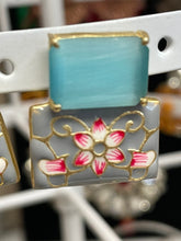 Load image into Gallery viewer, Stud earrings 4218