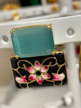 Load image into Gallery viewer, Stud earrings 4220