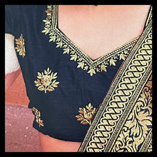 Load image into Gallery viewer, Semi Silk saree with border 1207