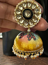 Load image into Gallery viewer, Jhoomka earings 4231