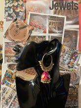 Load image into Gallery viewer, Hoops with jhoomar earings 4247