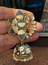 Load image into Gallery viewer, Jhoomar earrings 4234