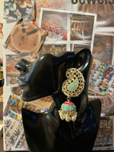 Load image into Gallery viewer, Jhoomar earrings 4241