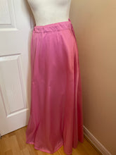 Load image into Gallery viewer, Silk lengha (922)