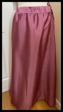 Load image into Gallery viewer, Silk lengha 923