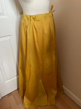 Load image into Gallery viewer, Silk lengha (912)