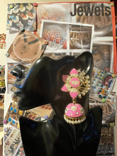 Load image into Gallery viewer, Jhoomar earings 4233
