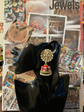 Load image into Gallery viewer, Jhoomar earrings 4240
